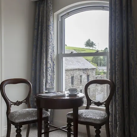 Hotel West Cork 3*