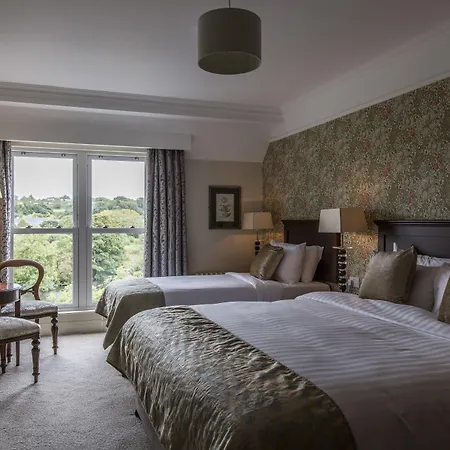 West Cork 3*