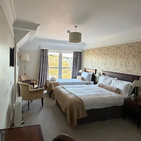 West Cork Отель 3*