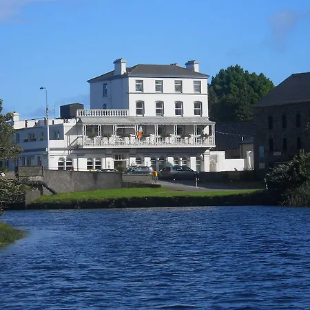 West Cork ホテル